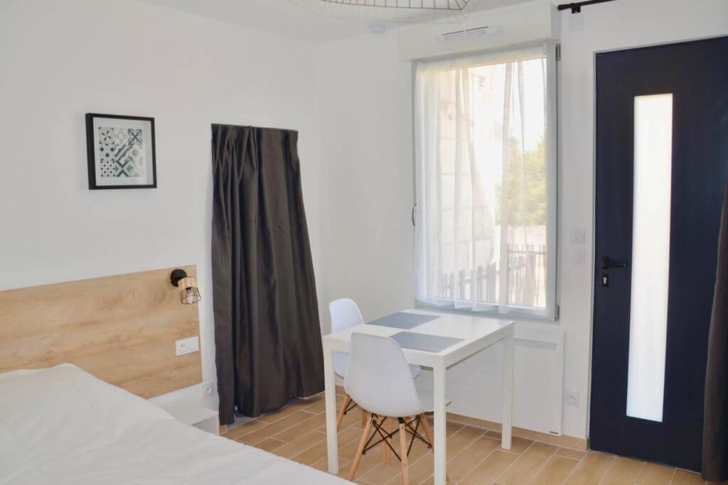Avoine Superbe Studio Idealement Situe ! מראה חיצוני תמונה